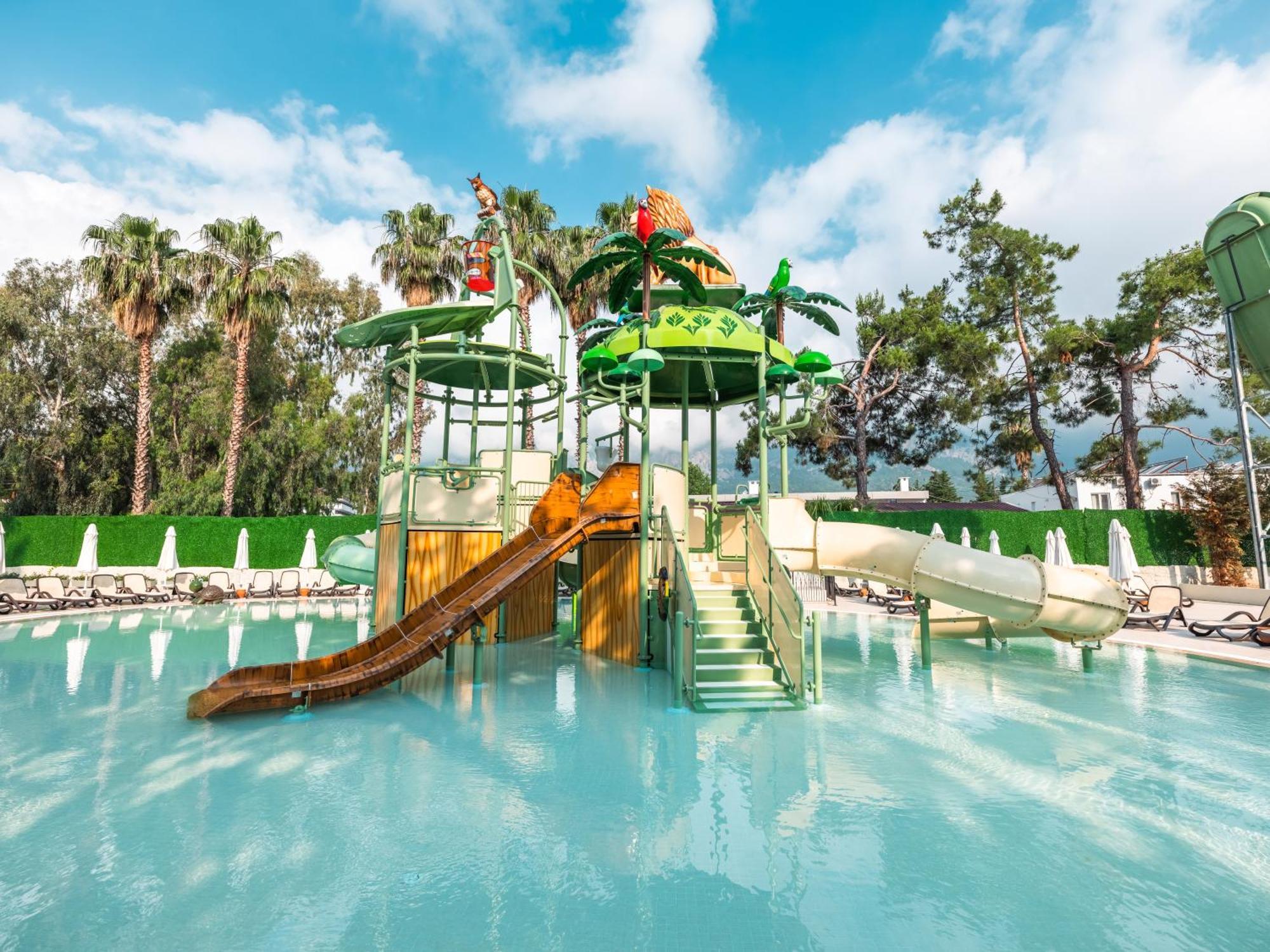 Greenwood Kemer Resort Eksteriør bilde